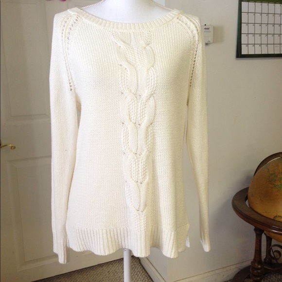 Apt. 9 Sweaters - Apt. 9 chunky cream colored sweater